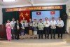 Giao lưu và trao tặng Tạp chí Cửa Việt cho học viên Lớp Trung cấp Lý luận chính trị Lào khóa XI tại Trường Chính trị Lê Duẩn